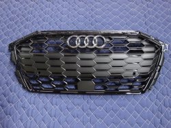 画像1: Audi純正S3(GY/8Y)ブラックスタイリング用ラジエーターグリル