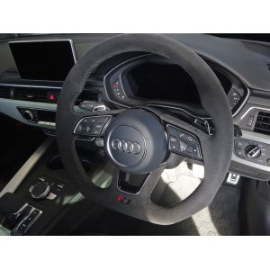 画像: AudiAG純正RS 4(F4)/RS 5(F5)用フラットボトムステアリング